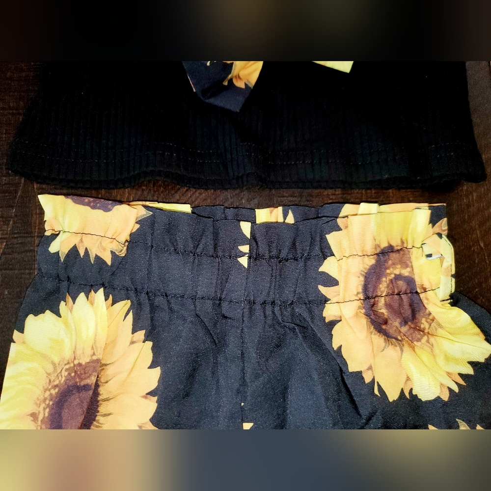 Sunflower Print Kids Outfit with Black Top NIB Sz: 2-3years Old - Picture 7 of 11